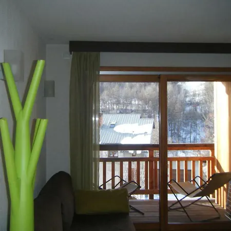 Serre-chevalier Chantemerle Eterlou Apartment